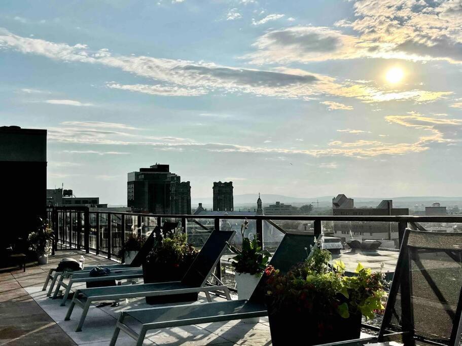 Joli Condo En Basse-Ville - Parking Gratuit 309357 Quebec City Luaran gambar